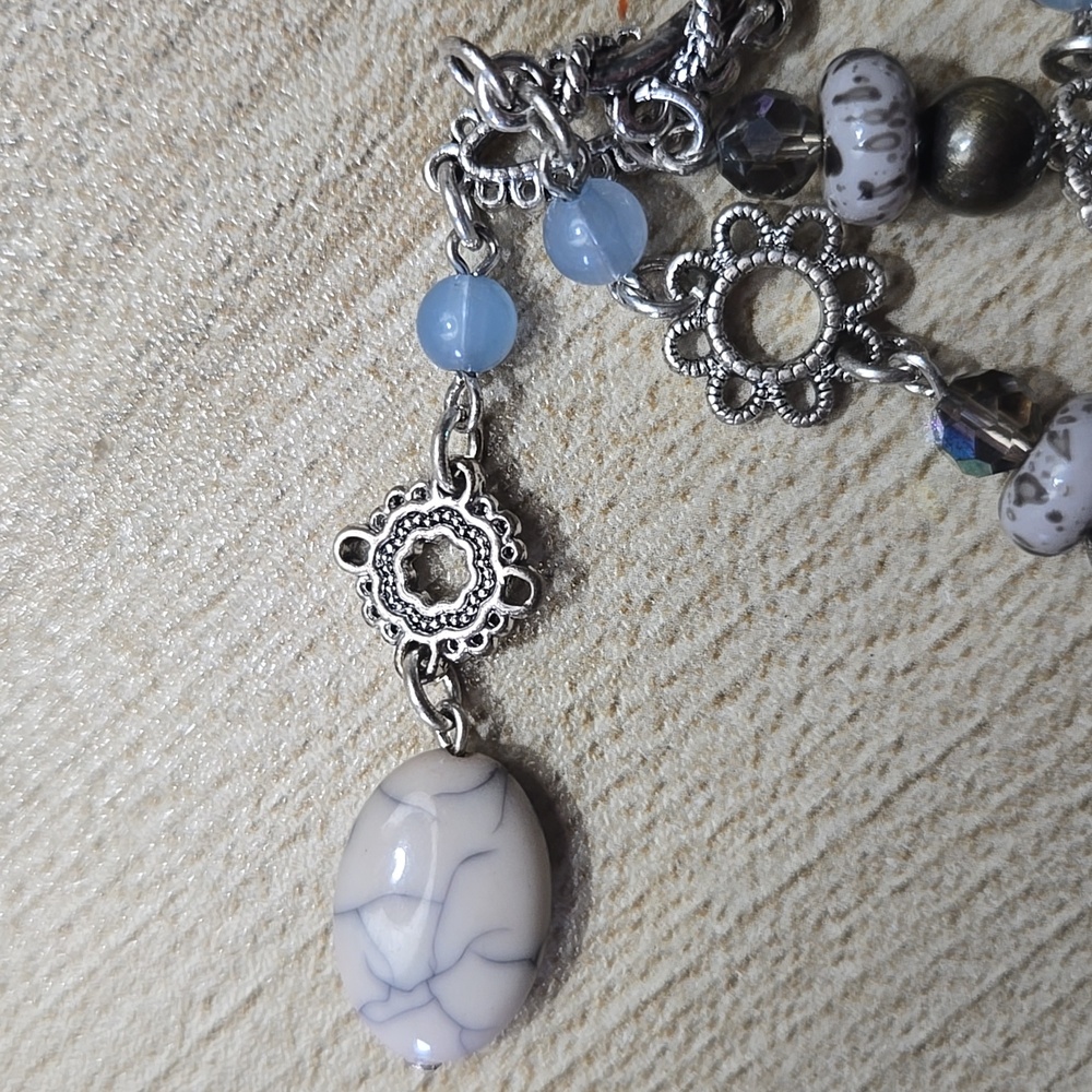 Handmade Silver Tone Filigree Stone Beads AB Crystals Beaded Dangle Necklace💫 - Picture 6 of 6